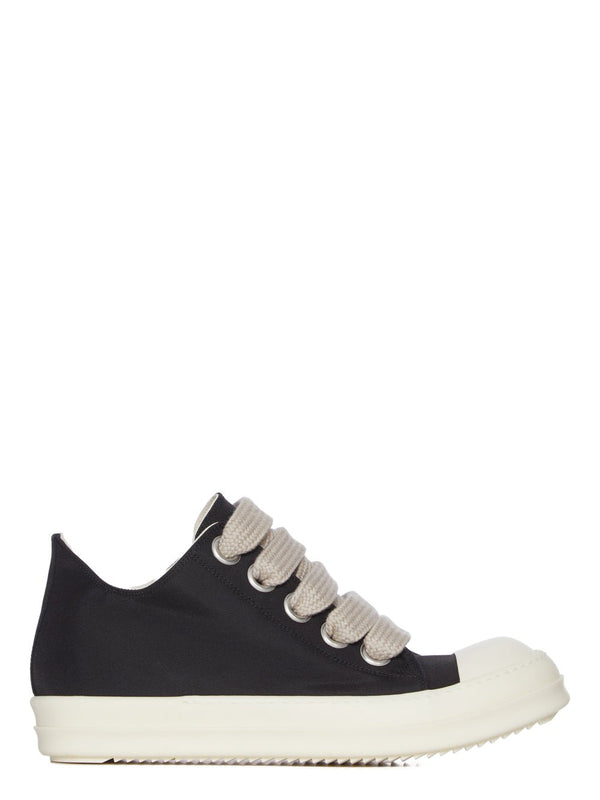 Jumbo Lace Low Sneaks