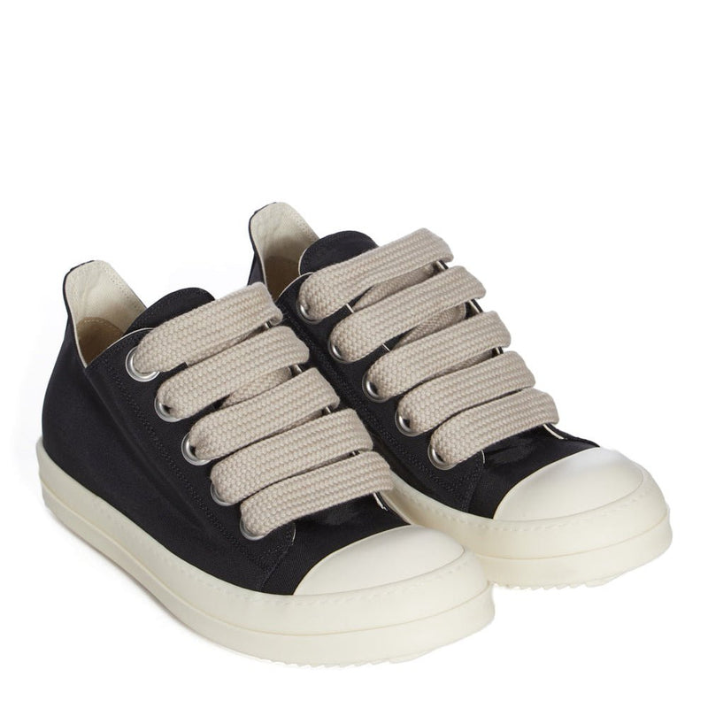 Jumbo Lace Low Sneaks