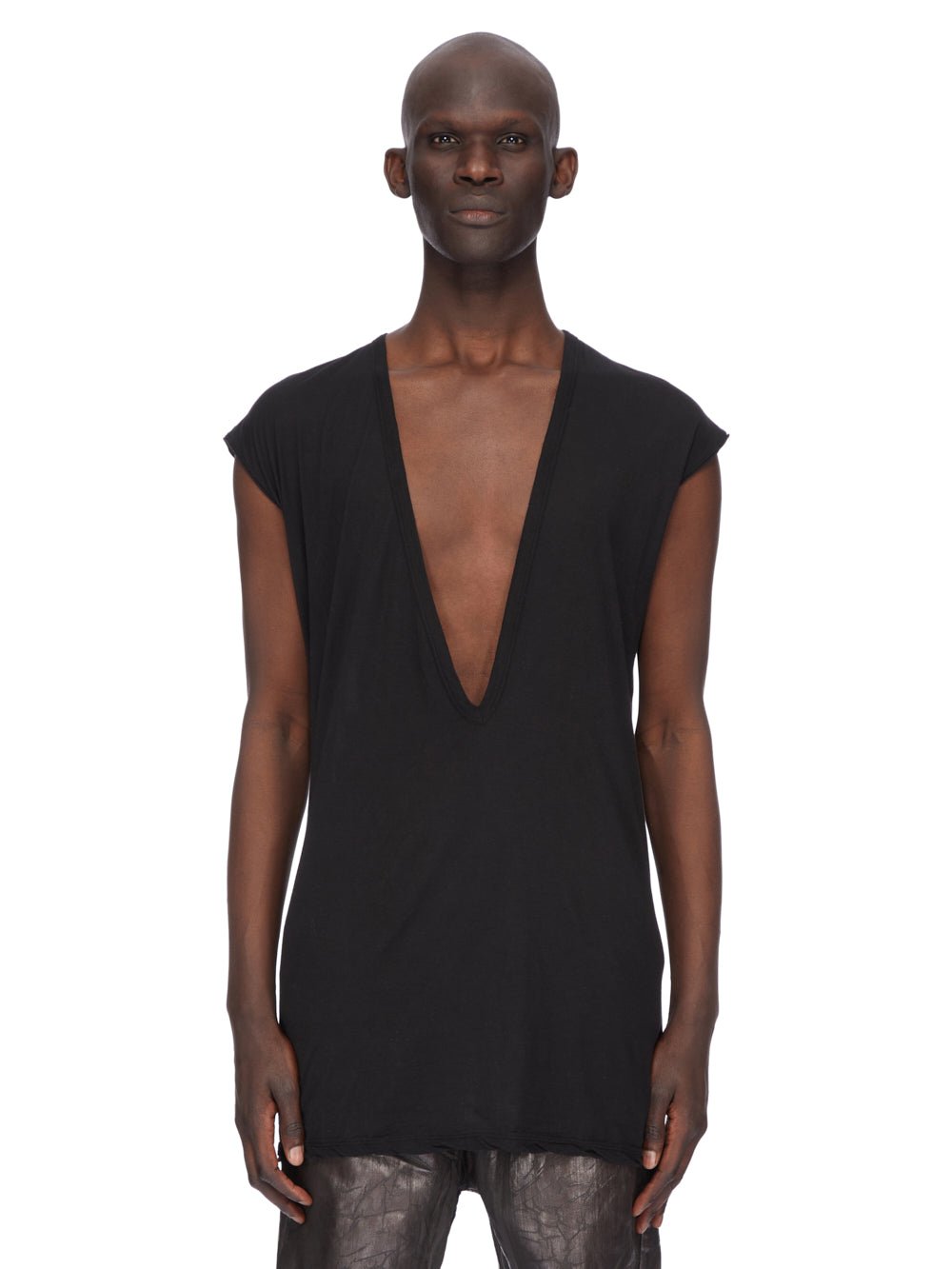 Dylan Tee Black