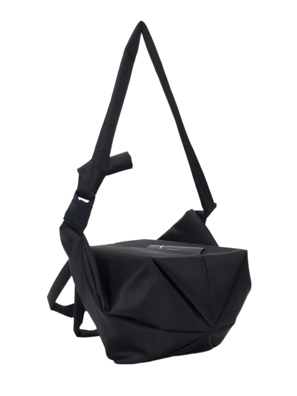 Amu Sleek Shoulder Bag