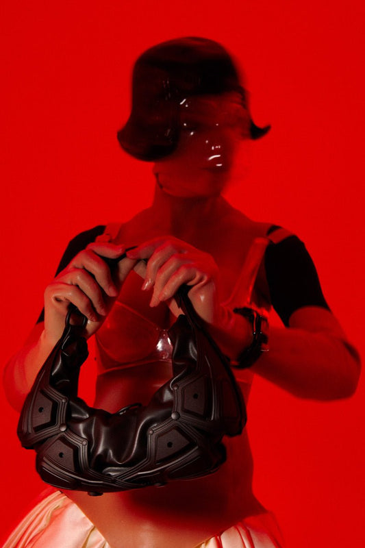 Innerraum M02 Small Half Moon Bag Black Matte