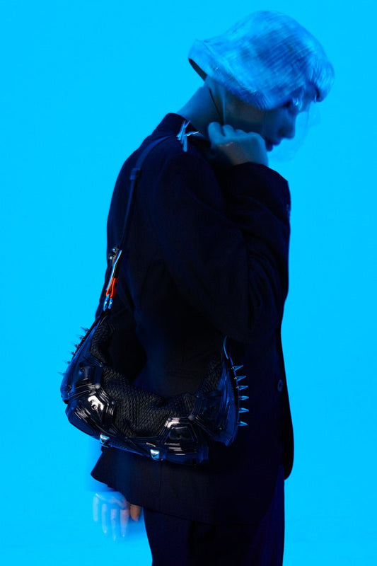 Innerraum M02 Small Half Moon Bag Stud