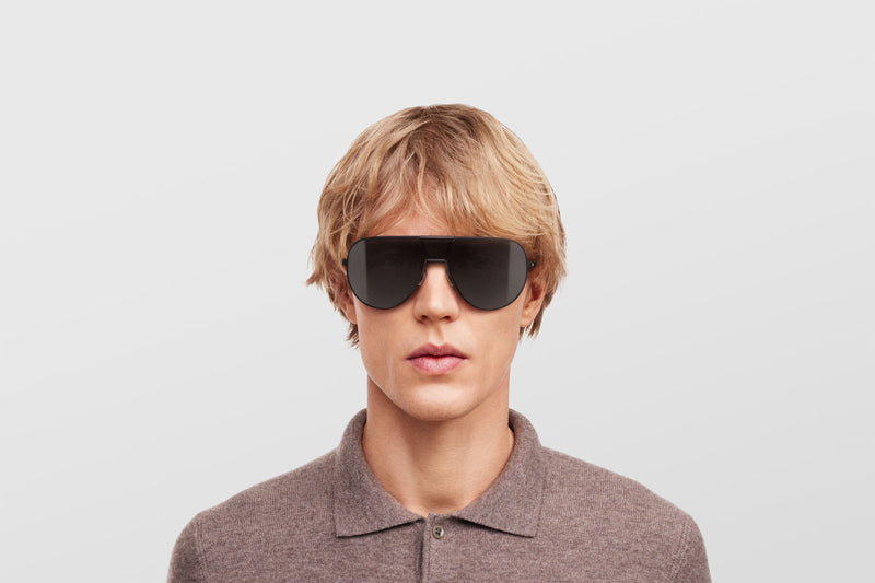 MR005 Mykita x Rimowa MH73 Black