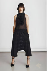 Sleeveless Ruffle Shirt