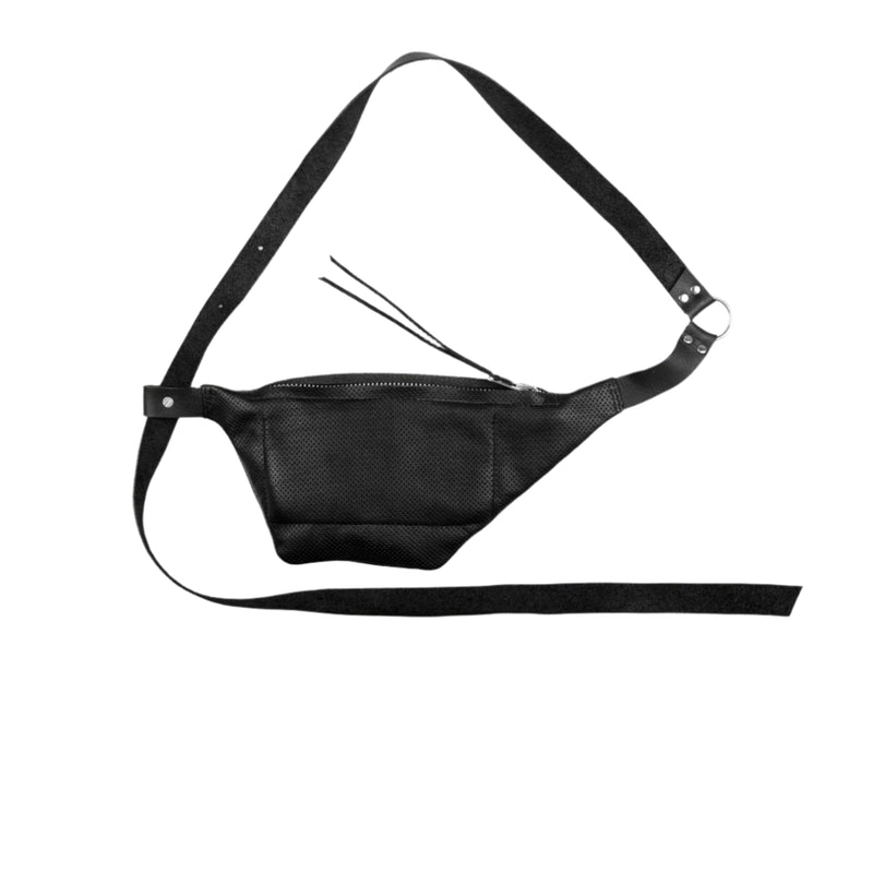 Werkschwarz 31-H Cross Body Bag