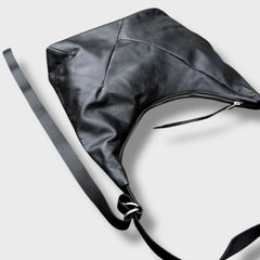 Werkschwarz 42-P Shoulder Bag